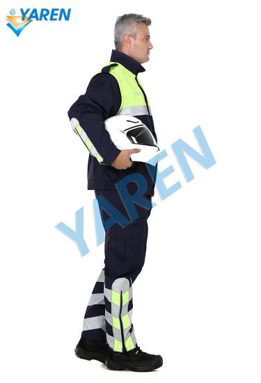 YRN-6118  Arnavutluk Motorize Polis Kıyafeti